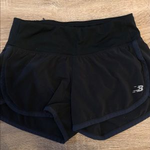 NEW BALANCE Running Shorts w/ Pocket